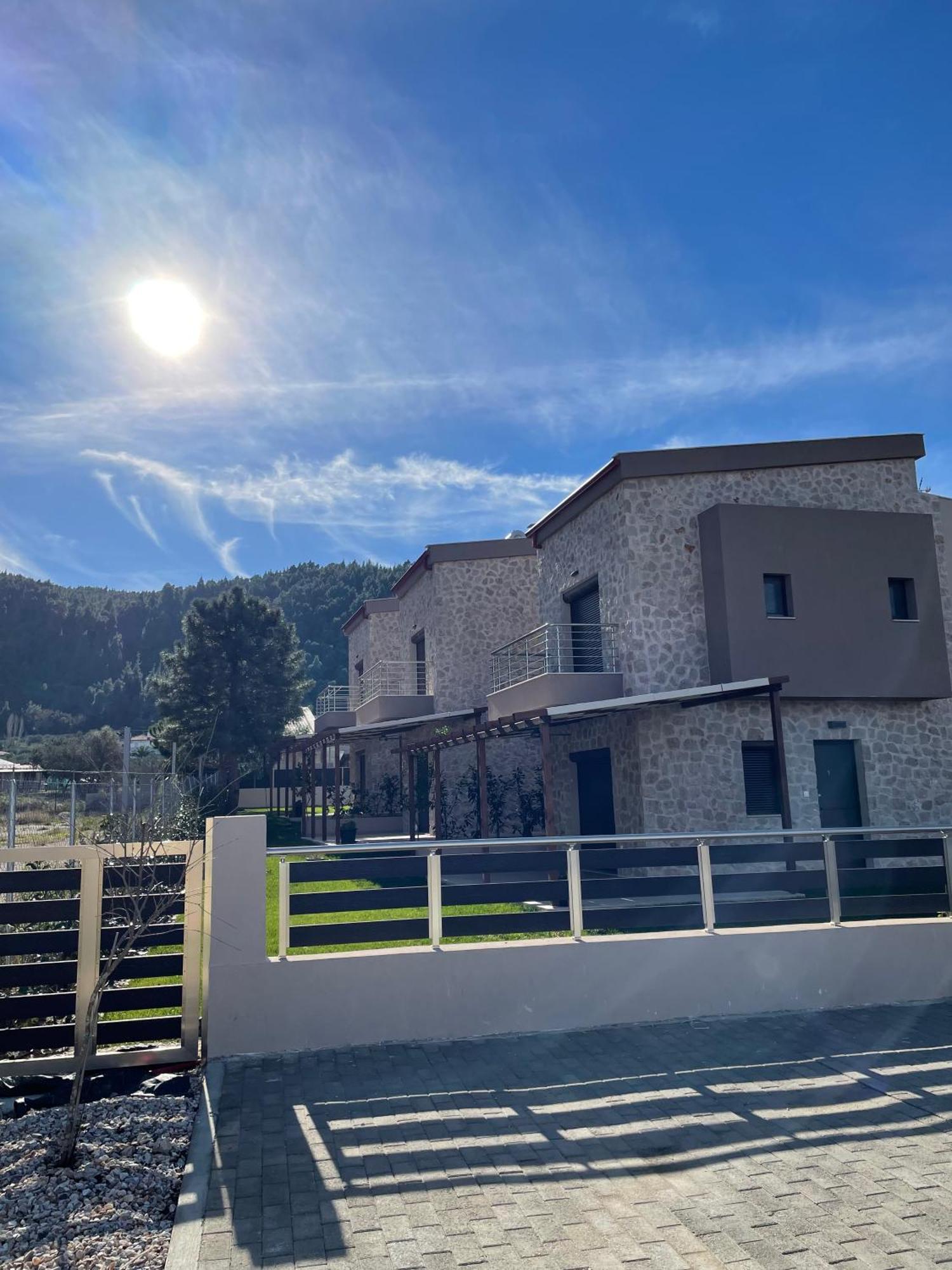 Limoncello Villas ブアブロウ エクステリア 写真